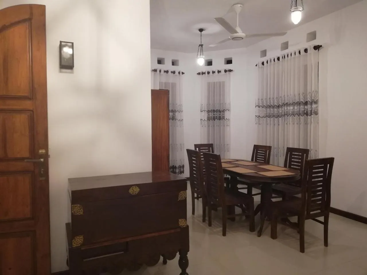 Air Port 5 Minutes Super Clean Upul Bed & Breakfast Negombo Sri Lanka