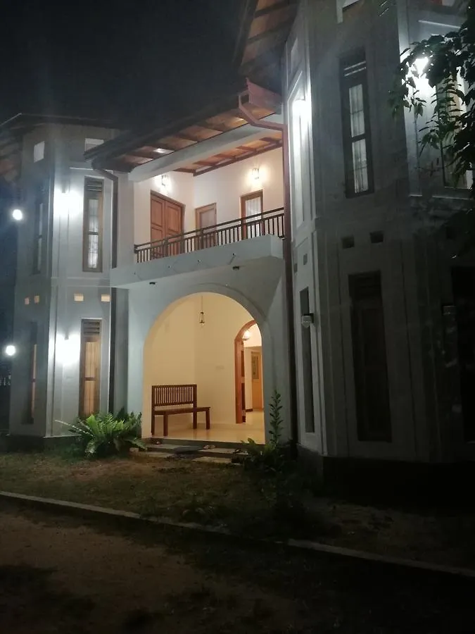 Bed and Breakfast Air Port 5 Minutes Super Clean Upul Negombo Sri Lanka