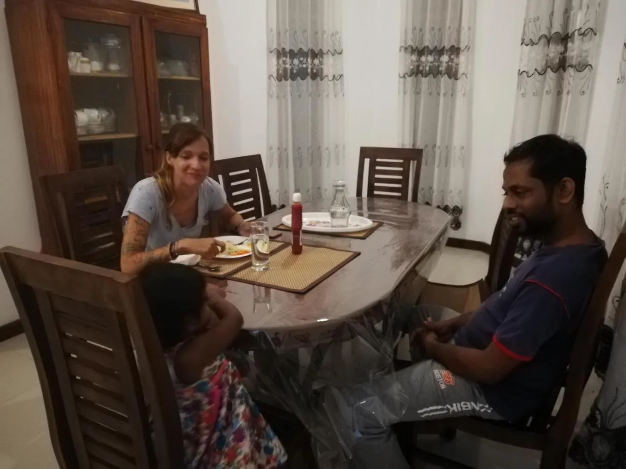 Bed and Breakfast Air Port 5 Minutes Super Clean Upul Negombo